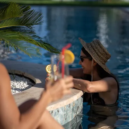 Otel Hane Cunda *