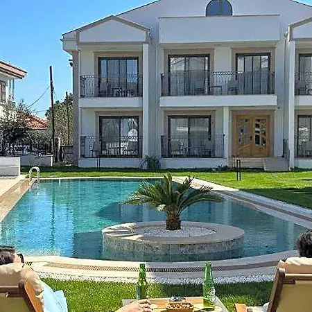 Hane Cunda Hotell